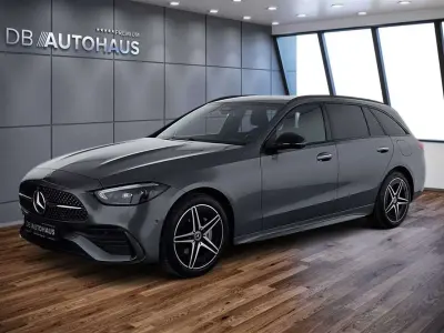 Gebraucht Mercedes C300e AMG Line Premium Plus 313 PS (230 kW) 2024 Grau Kombi