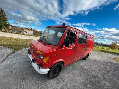 Gebraucht Mercedes T1 95 PS (69 kW) 1983 Rot Van