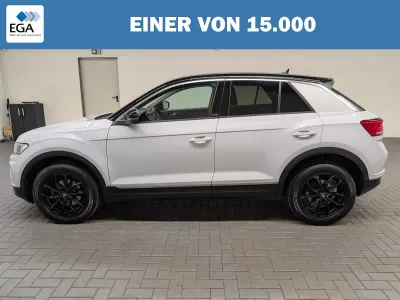 Usata VW T-Roc United 150 CV (110 kW) 2020 Metallic SUV