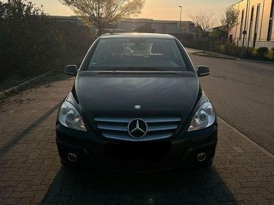 Gebraucht Mercedes B170 116 PS (85 kW) 2008 Schwarz Van / Kleinbus