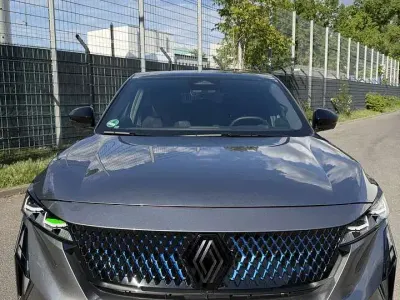Gebraucht Renault Rafale Esprit Alpine 200 PS (147 kW) 2025 Grau SUV