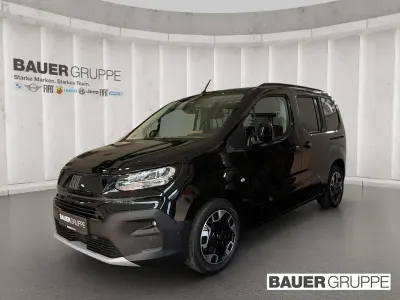 Neu Fiat Qubo Trekking 131 PS (96 kW) 2026 Schwarz Van / Kleinbus