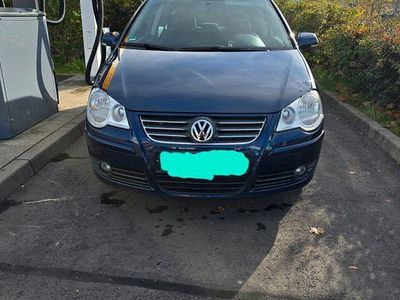 Blau Gebraucht 2005 VW Polo Sportline Limousine | 2.200 € (Fairer Preis)