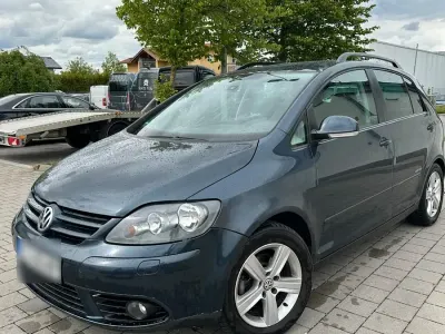 Używany VW Golf V United 105 KM (77 kW) 2007 Niebieski Hatchback