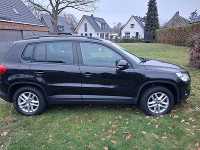 Schwarz Gebraucht 2009 VW Tiguan Trendline SUV | 6.750 € (Fairer Preis)