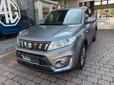 Second-hand Suzuki Vitara 140 CP (102 kW) 2019 Gri SUV