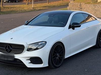 Gebraucht Mercedes E350 AMG 258 PS (189 kW) 2018 Weiß Coupé