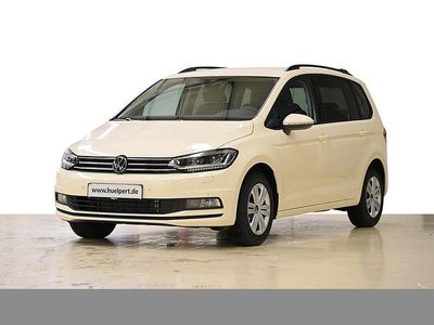 Neu VW Touran Edition 150 PS (110 kW) 2026 Hellelfenbein Van / Kleinbus