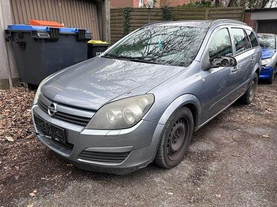 Gebraucht Opel Astra Edition 101 PS (74 kW) 2005 Silber Limousine