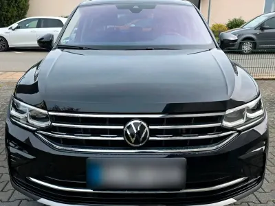 Gebraucht VW Tiguan Elegance 150 PS (110 kW) 2022 Schwarz SUV