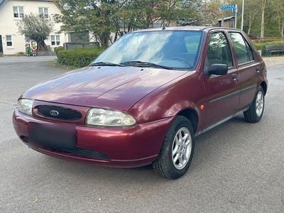 Gebraucht Ford Fiesta 75 PS (55 kW) 1999 Rot Kleinwagen