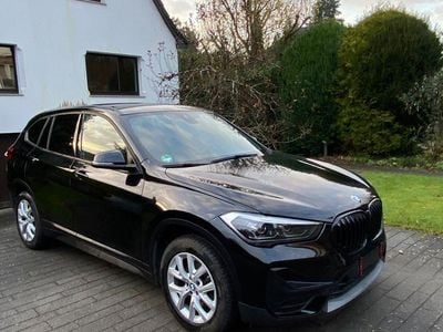 Schwarz Gebraucht 2020 BMW X1 SUV | 19.500 € (Guter Preis)