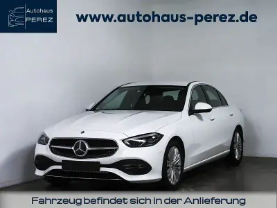 Gebraucht Mercedes C200 Avantgarde 204 PS (150 kW) 2025 Weiß Limousine