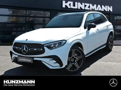 Używany Mercedes GLC200 AMG 204 KM (150 kW) 2026 Biały SUV