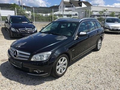 Schwarz (metallic) Gebraucht 2008 Mercedes C200 Avantgarde Kombi | 4.900 € (Fairer Preis)