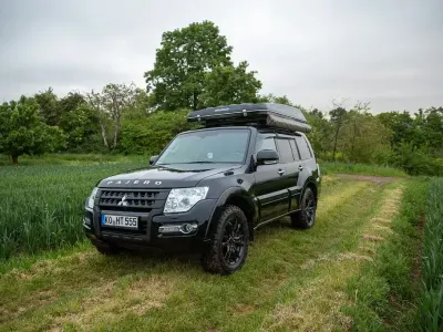 Gebraucht Mitsubishi Pajero Top 200 PS (147 kW) 2015 Schwarz SUV