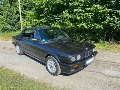 Gebraucht BMW 325 Shadowline 171 PS (125 kW) 1991 Schwarz Cabrio