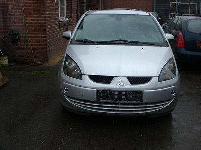 Usata Mitsubishi Colt Motion 95 CV (69 kW) 2008 Argento