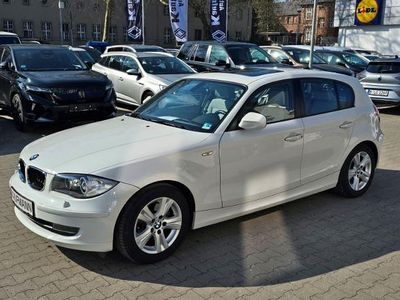 Usata BMW 120 Advantage 170 CV (125 kW) 2010 Bianco Utilitaria