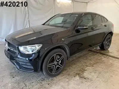 Gebraucht Mercedes GLC300de AMG 306 PS (225 kW) 2021 Schwarz Coupé