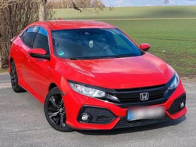 Gebraucht Honda Civic Elegance 129 PS (94 kW) 2017 Rot Limousine