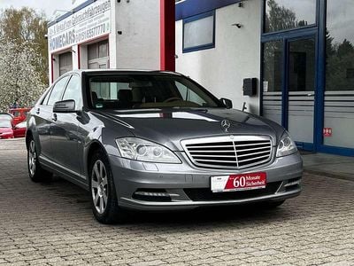 Second-hand Mercedes S350 258 CP (189 kW) 2010 Argintiu Berlinǎ