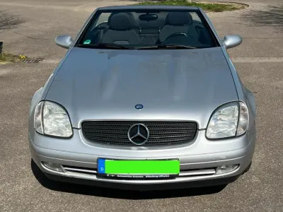 Second-hand Mercedes SLK200 136 CP (100 kW) 1999 Argintiu Cabrio
