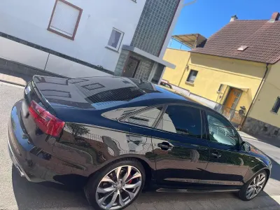 Używany Audi A6 S-Line 245 KM (180 kW) 2013 Czarny Sedan/Limuzyna