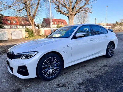 Używany BMW 330e