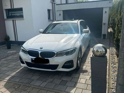 gebraucht BMW 330e Touring M Sport Automatic M Sport