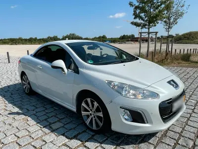 Gebraucht Peugeot 308 CC 163 PS (119 kW) 2014 Weiß Cabrio
