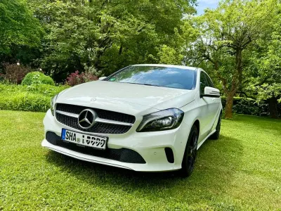 Gebraucht Mercedes A160 102 PS (75 kW) 2017 Weiß Limousine
