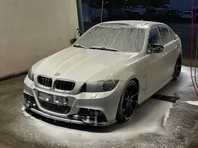Gebraucht BMW 320 Performance 170 PS (125 kW) 2009 Weiß Limousine