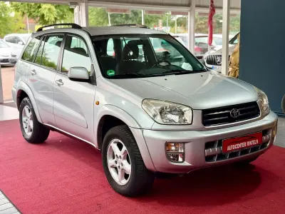 Gebraucht Toyota RAV4 150 PS (110 kW) 2003 Silber SUV