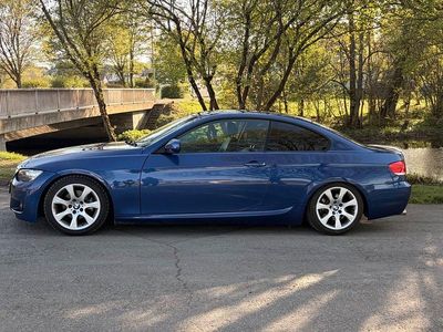 Używany BMW 320 Sport Line 170 KM (125 kW) 2009 Niebieski Coupe
