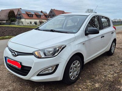 Brugt Hyundai i20 Classic 86 HK (63 kW) 2014 Hvid Hatchback