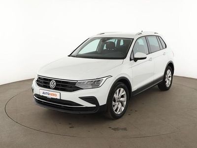Gebraucht VW Tiguan Active 122 PS (89 kW) 2021 Weiß SUV