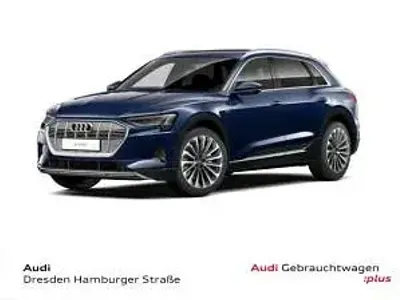 Gebraucht Audi e-tron 230 kW (313 PS) 2023 Blau (navarrablau metallic) SUV