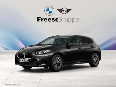 Nowe BMW 120 Performance 170 KM (125 kW) 2026 Czarny Hatchback