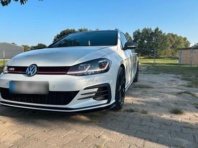 Gebraucht VW Golf VII GTI 290 PS (213 kW) 2019 Weiß Limousine