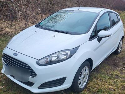 gebraucht Ford Fiesta 1,0 SYNC Edition