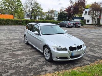 Second-hand BMW 320 Performance 170 CP (125 kW) 2011 Argintiu Break