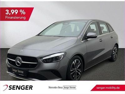 Gebraucht Mercedes B200 Advanced 163 PS (119 kW) 2025 Lack mountaingrau Van / Kleinbus