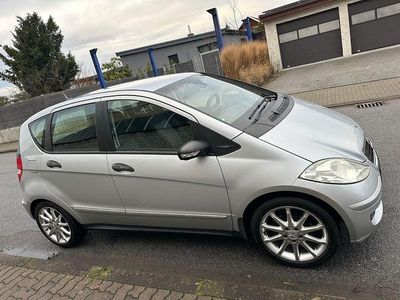 Silber Gebraucht 2005 Mercedes A150 Limousine | 2.700 € (Fairer Preis)