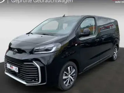 Neu Toyota Proace Verso 177 PS (130 kW) 2025 Schwarz Kombi