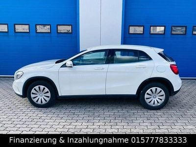 Mercedes GLA180