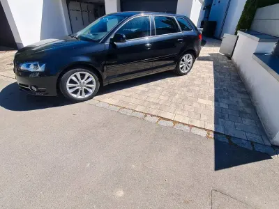 Gebraucht Audi A3 125 PS (91 kW) 2012 Schwarz Kleinwagen