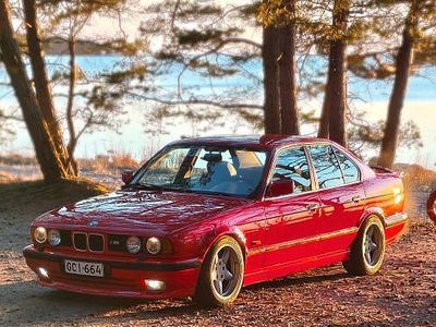 Second-hand BMW 535 Performance 211 CP (155 kW) 1990 Roșu Berlinǎ
