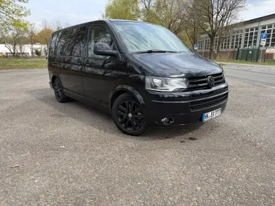 Usata VW T5 Highline 179 CV (131 kW) 2010 Nero Furgone