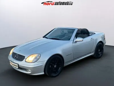 Gebraucht Mercedes SLK200 163 PS (119 kW) 2004 Silber Cabrio